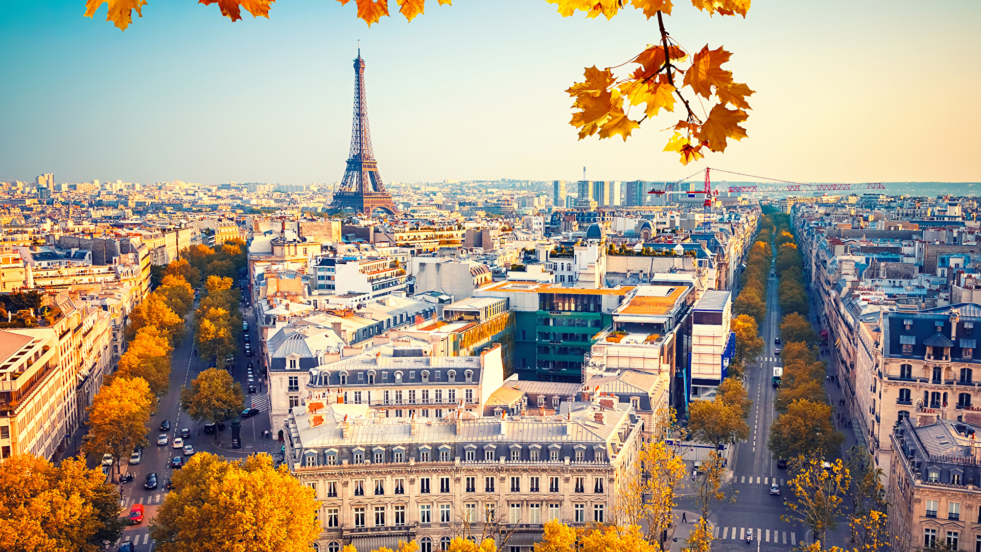 تور بارسلون پاریس 8 شب و 9 روز