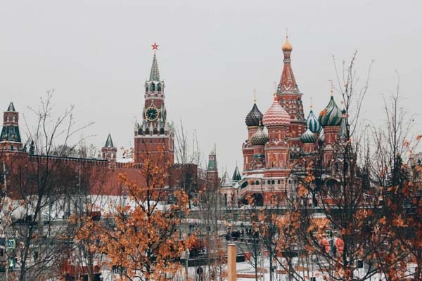 تاریخچه میدان سرخ مسکو و علت نامگذاری آن