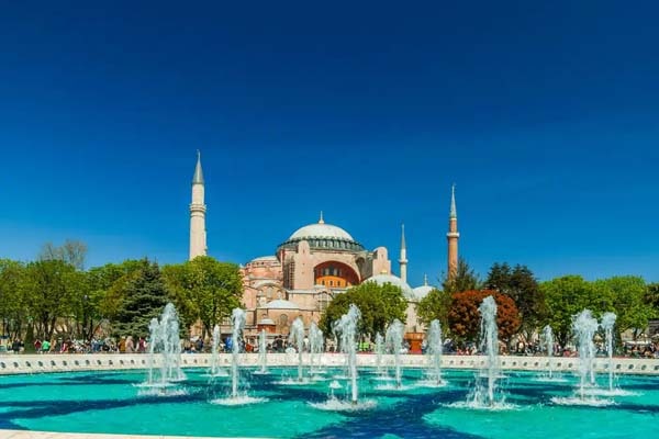 جاذبه‌های گردشگری سلطان احمد استانبول