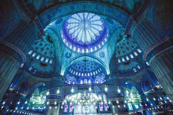 فصل رونق گردشگری استانبول چه موقع است
