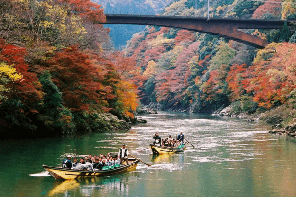 قایق‌سواری در رودخانه Hozugawa