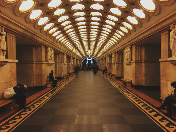 ایستگاه الکتروزوودسکایا؛ یادبودی از صنعت و تاریخ در دل مترو مسکو
