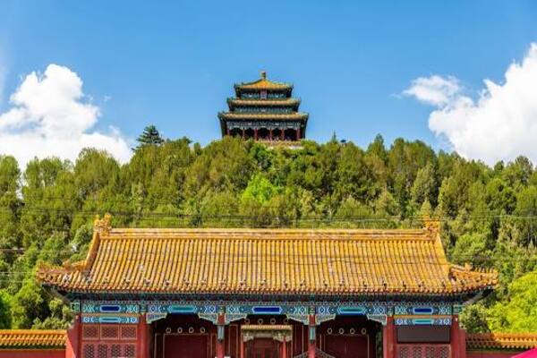 پارک جینگشان (Jingshan Park) - تماشای شهر ممنوعه از ارتفاع