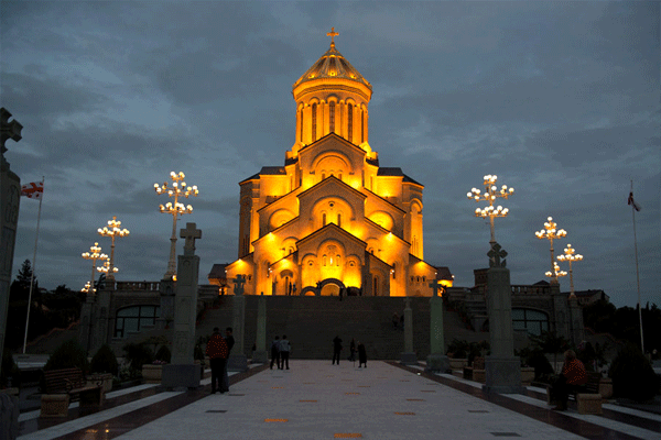 کلیسای جامع سامبا (The Sameba Cathedral)؛ بلندترین کلیسای تفلیس