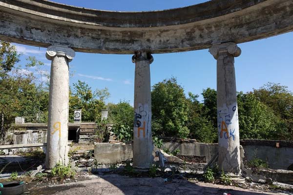 کوه آخون بزرگ سوچی