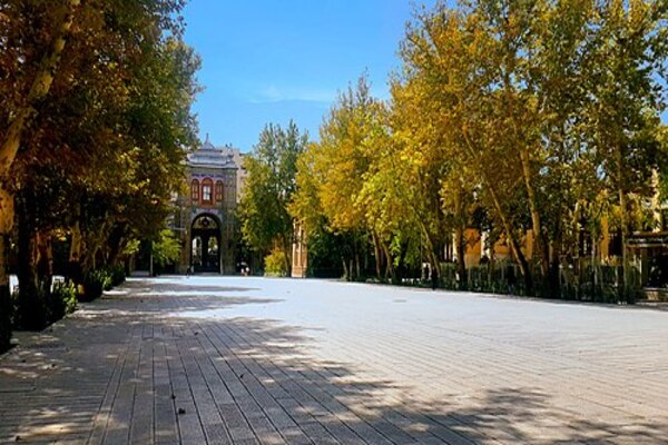 سردر باغ ملی تهران