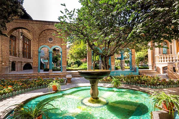 خانه موزه مقدم تهران