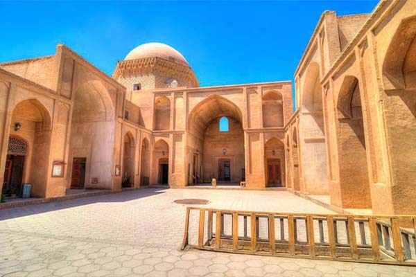 زندان اسکندر (مدرسه ضیائیه) در یزد