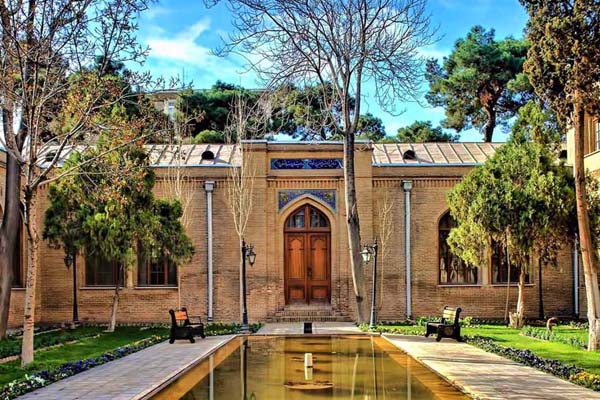 باغ موزه نگارستان 